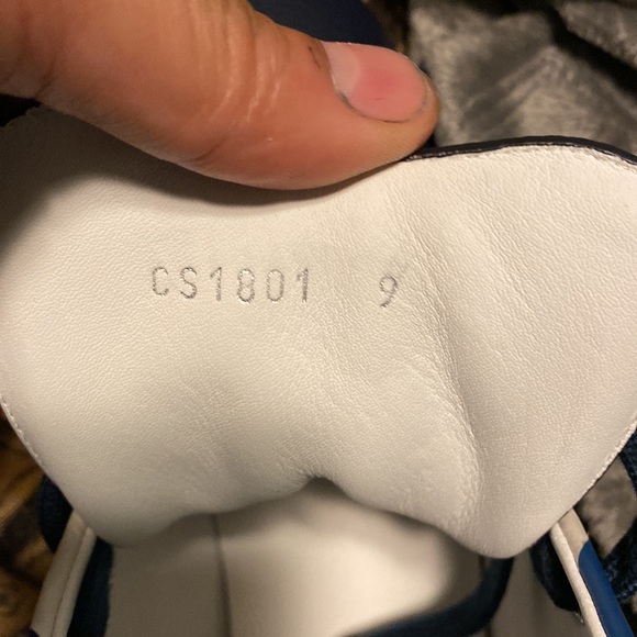 dolce and Gabbana shoes - Picture 6 of 11